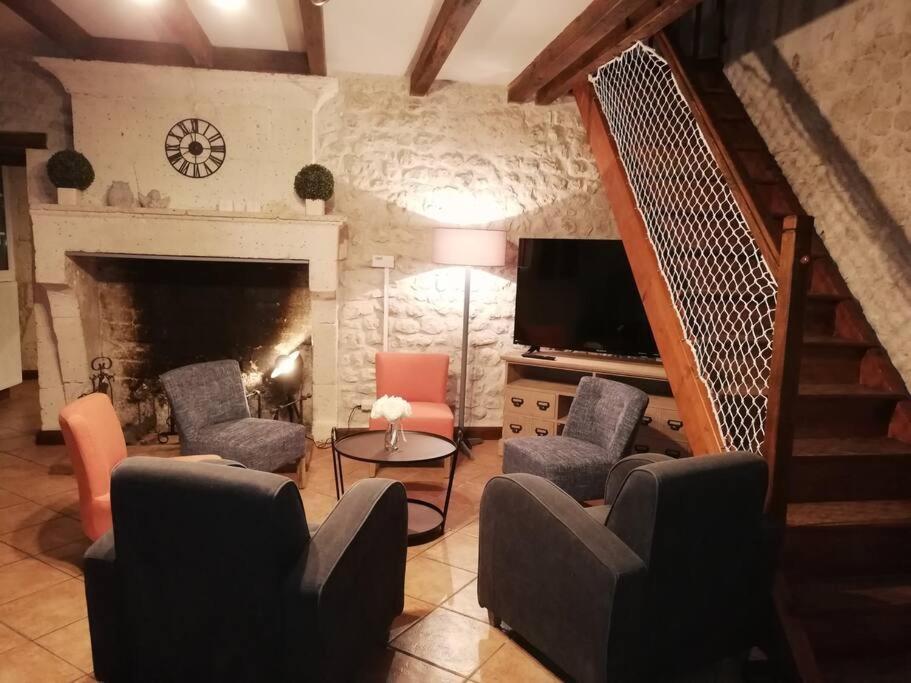 Maison Charentaise A La Campagne Becheresse Eksteriør bilde